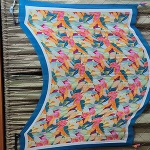 EUC- ABSOLUTELY STUNNING 100% Rayon Pashmina/Pareo/Sarong/Shawl